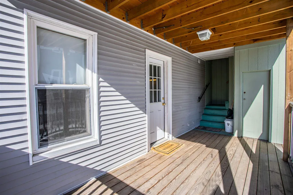 235 Cedar Street Manchester NH 03103