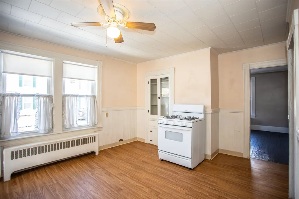235 Cedar Street Manchester NH 03103