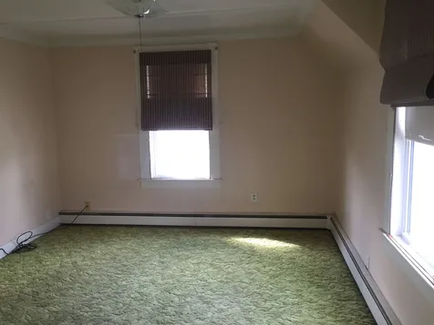 60 Chestnut Street Rochester NH 03867