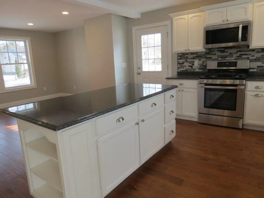 872 Portland Street Rochester NH 03868
