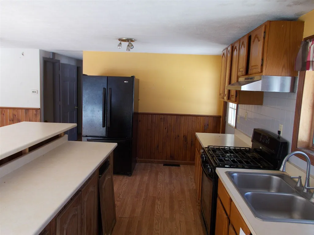 23 Simonds Road Dalton NH 03598