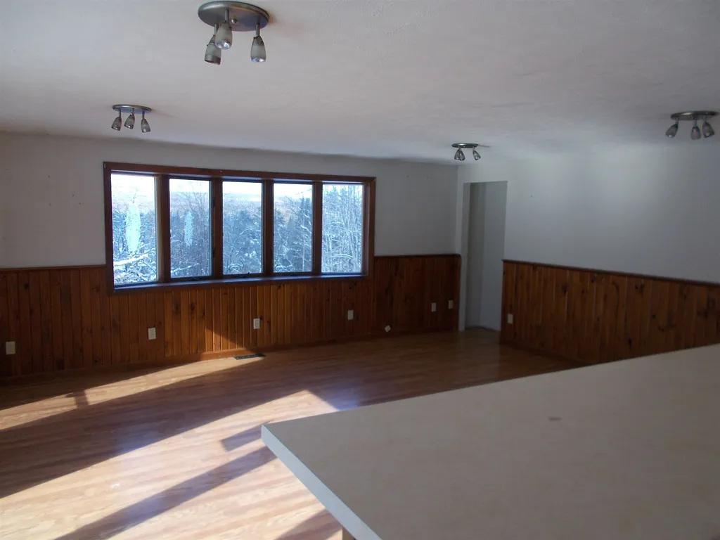 23 Simonds Road Dalton NH 03598