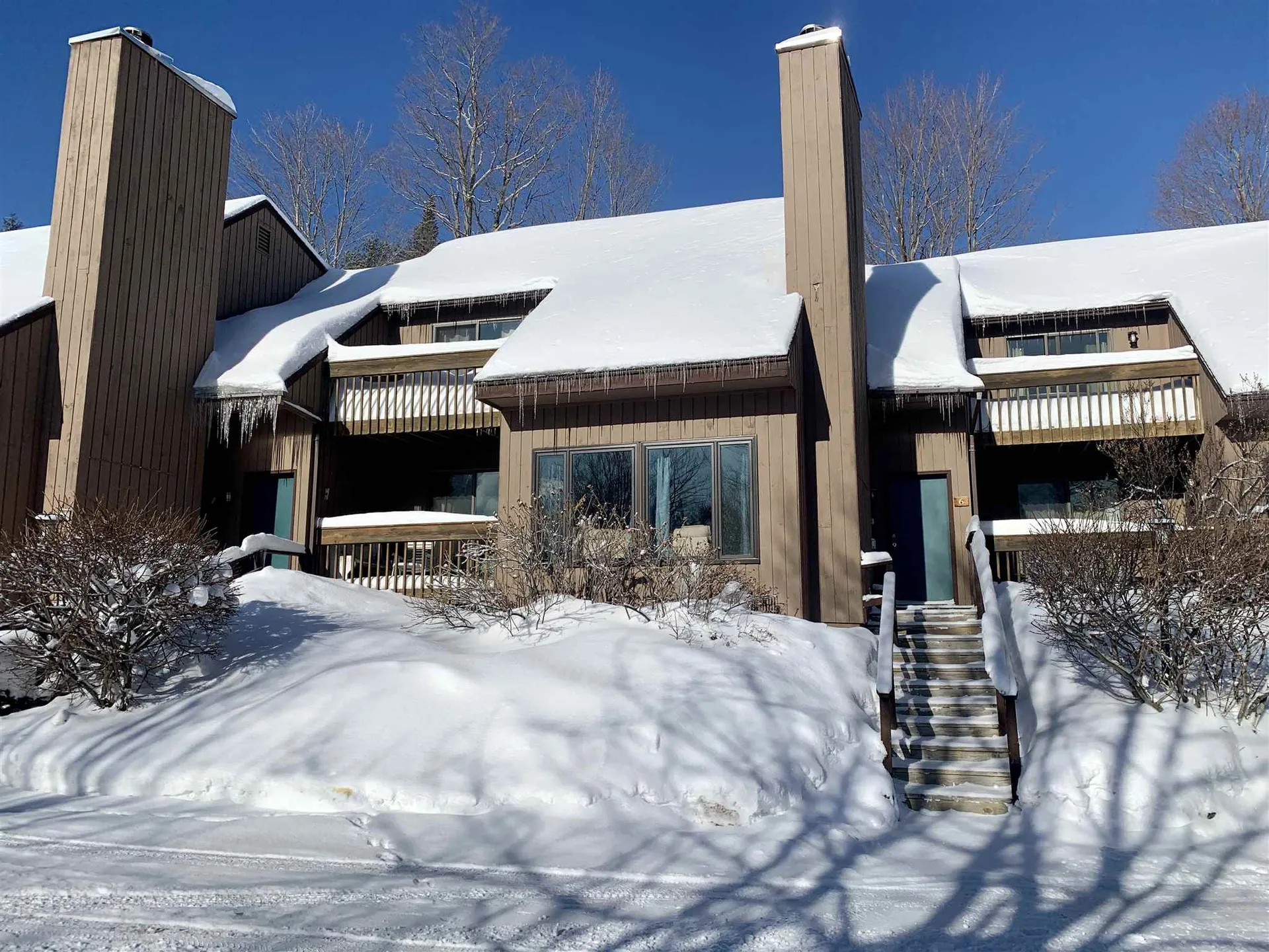 53 Lower Summit Road Warren VT 05674
