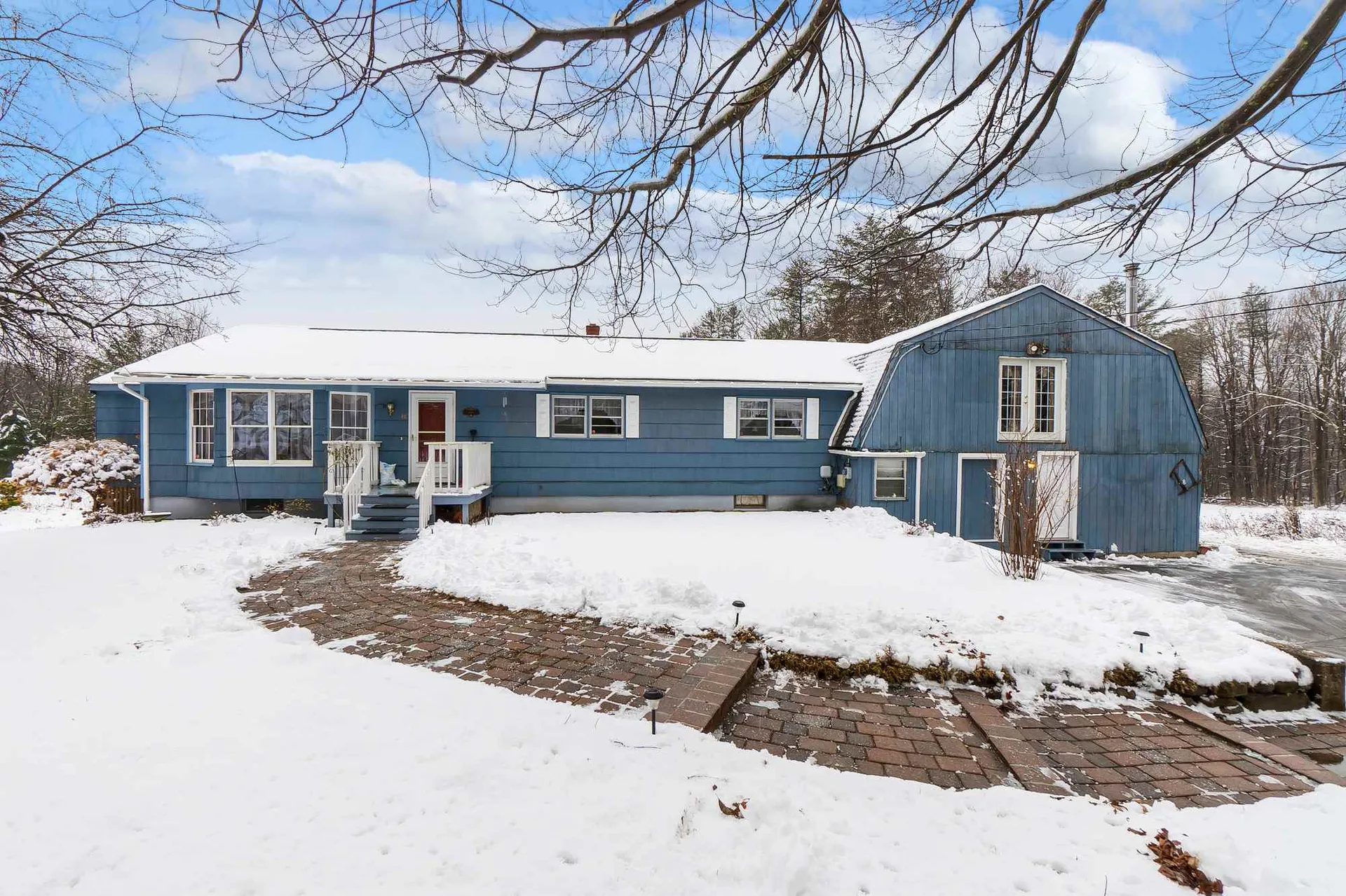48 Highland Street Newton NH 03858