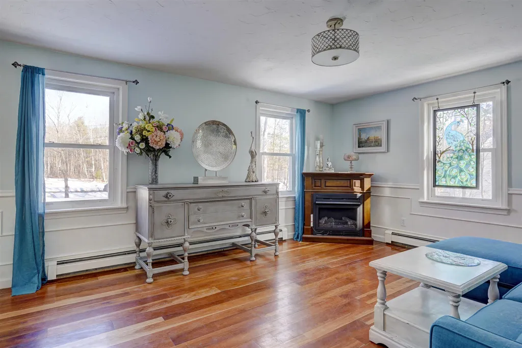 17 Megan Drive Northfield NH 03276