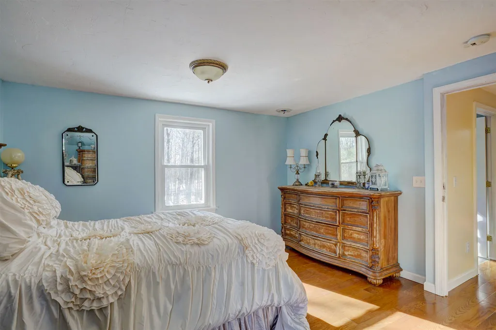 17 Megan Drive Northfield NH 03276