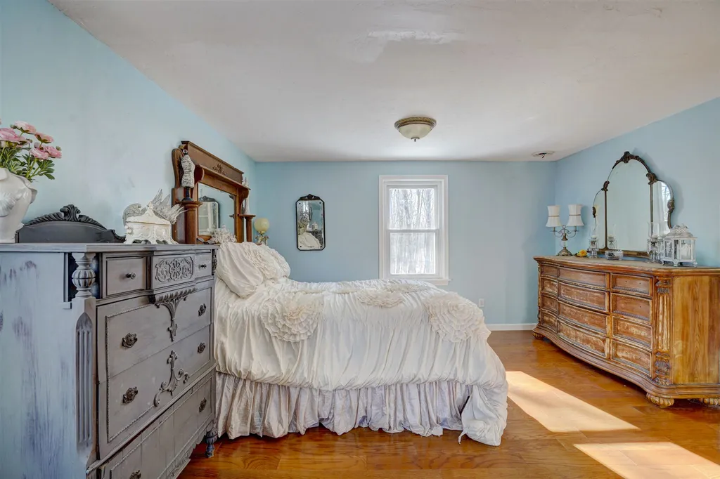 17 Megan Drive Northfield NH 03276