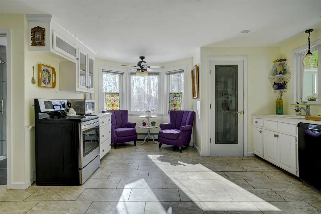 17 Megan Drive Northfield NH 03276