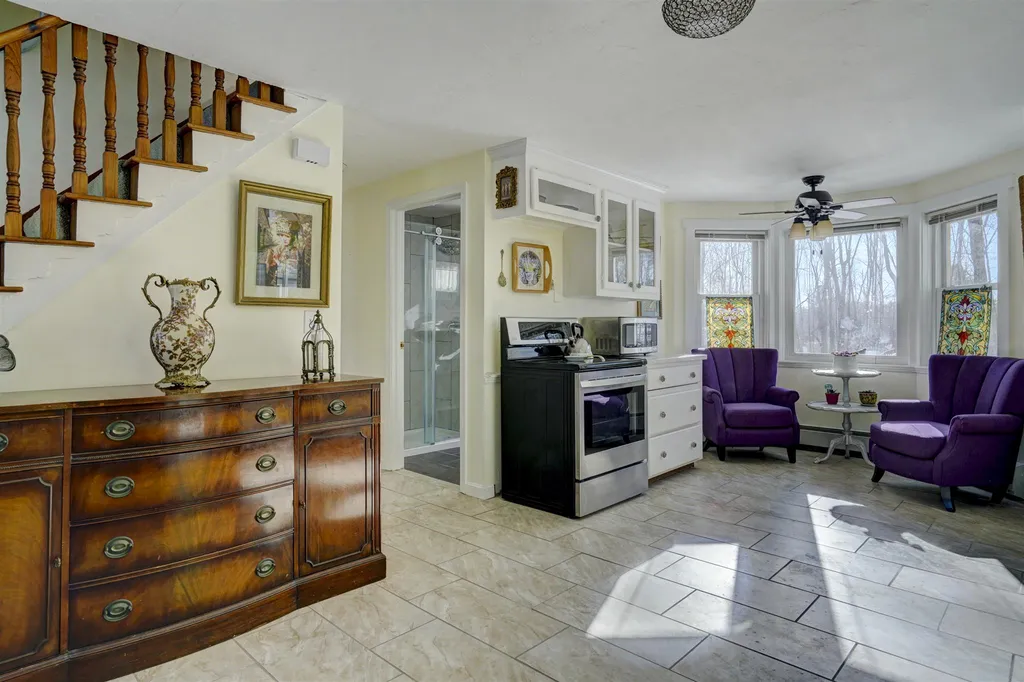 17 Megan Drive Northfield NH 03276