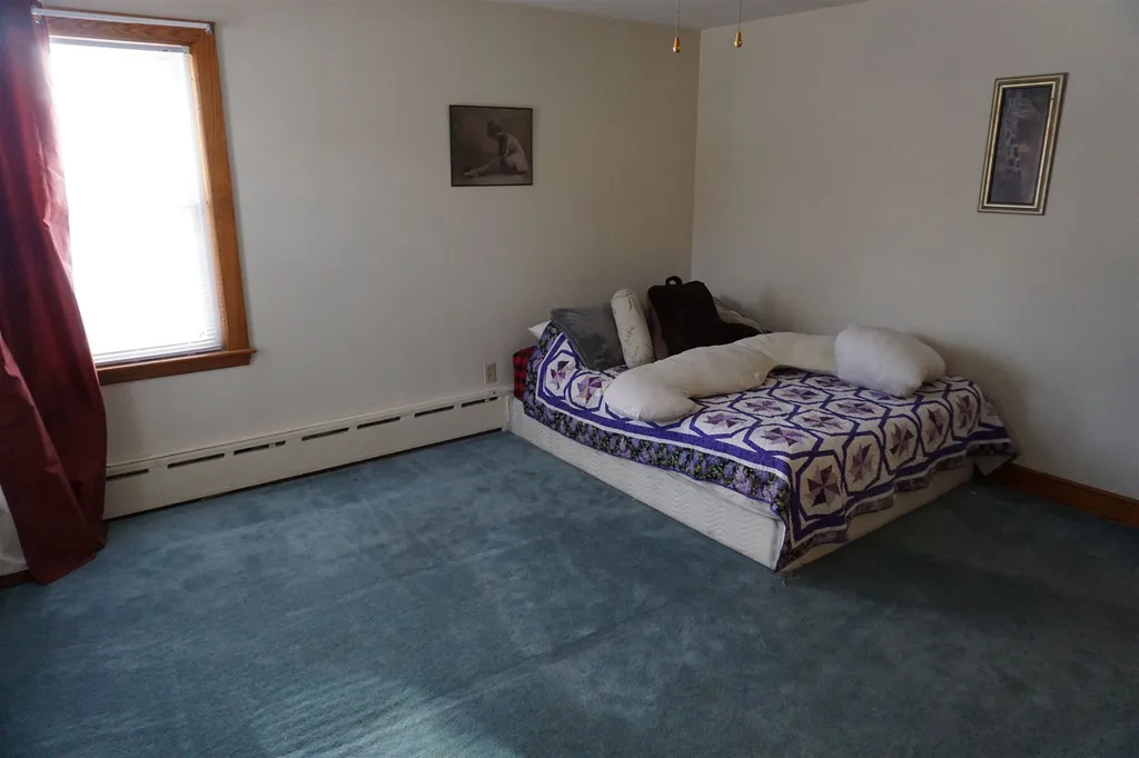15 Nash Parkway Somersworth NH 03878