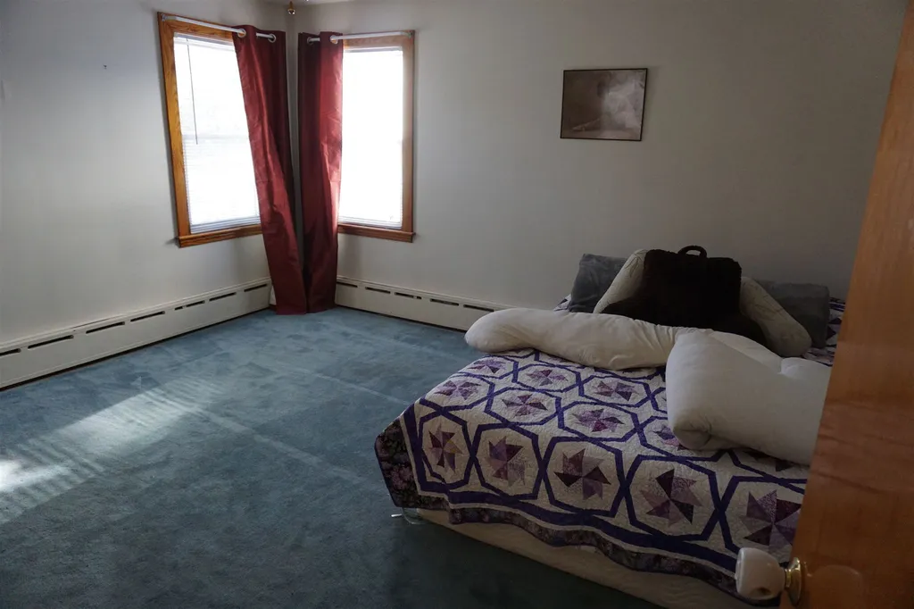 15 Nash Parkway Somersworth NH 03878