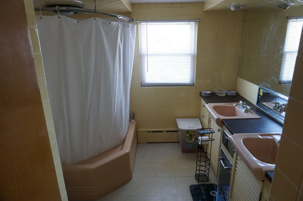 15 Nash Parkway Somersworth NH 03878