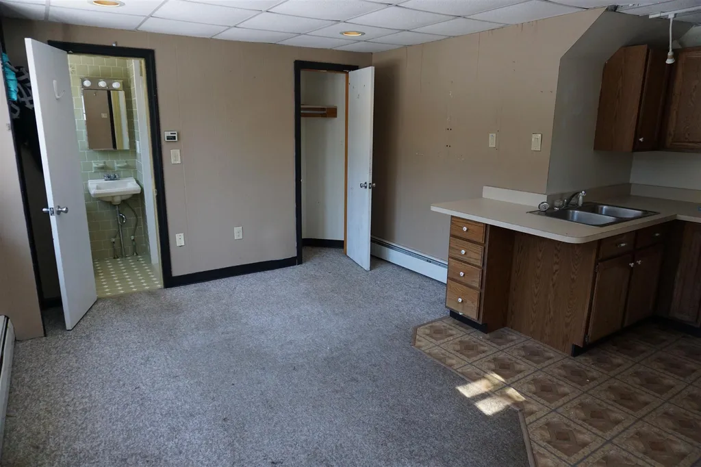 15 Nash Parkway Somersworth NH 03878
