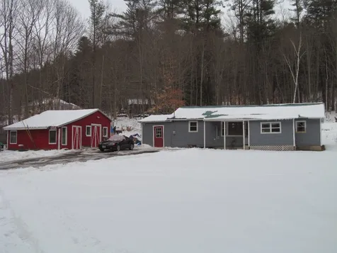 629 Hanover Street Claremont NH 03743