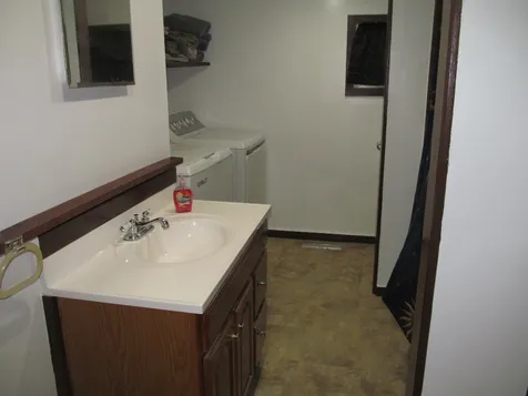 629 Hanover Street Claremont NH 03743