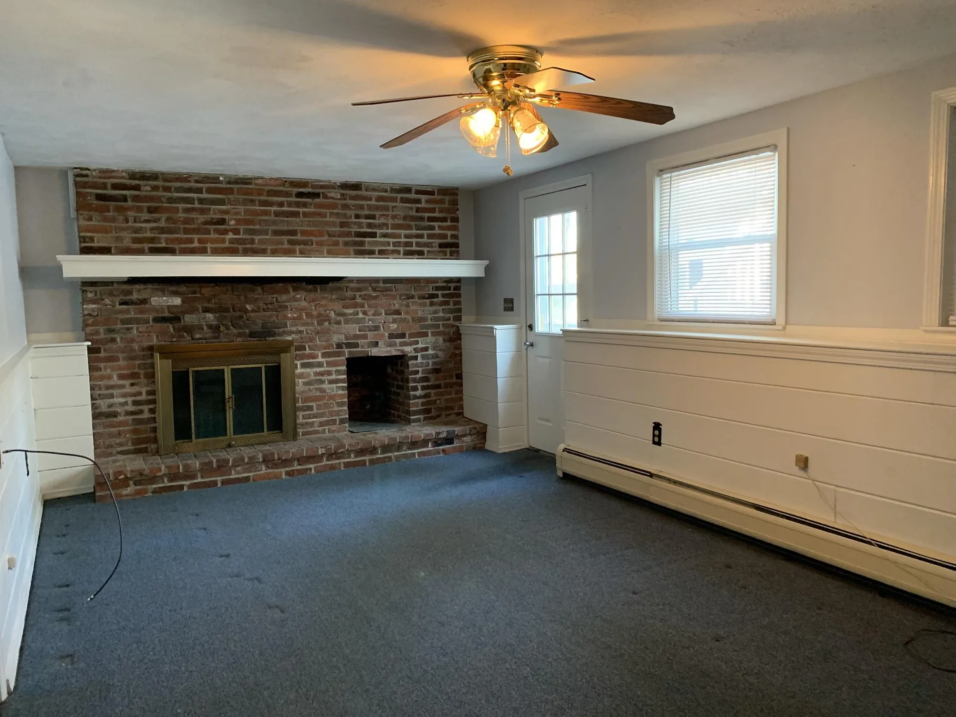 22 Edinburgh Drive Nashua NH 03062