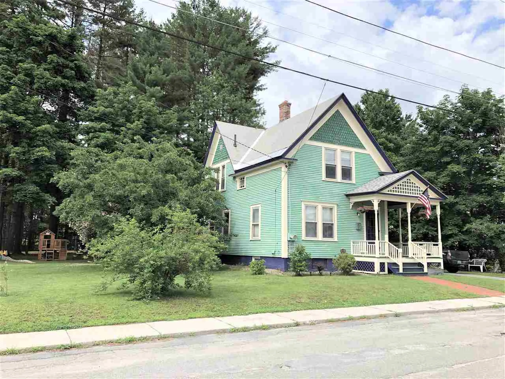 23 Grove Street Claremont NH 03743