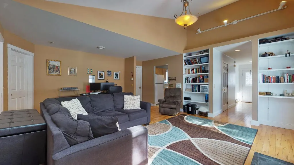 156 Commons Road Williston VT 05495