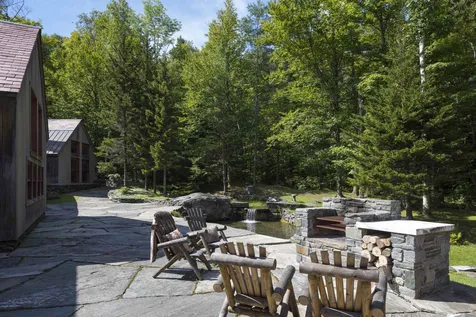 730 Mcnamara Road Dorset VT 05251
