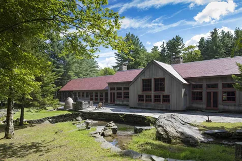730 Mcnamara Road Dorset VT 05251