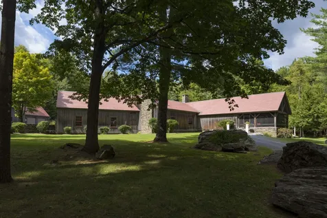 730 Mcnamara Road Dorset VT 05251