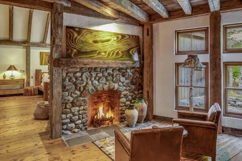 730 Mcnamara Road Dorset VT 05251