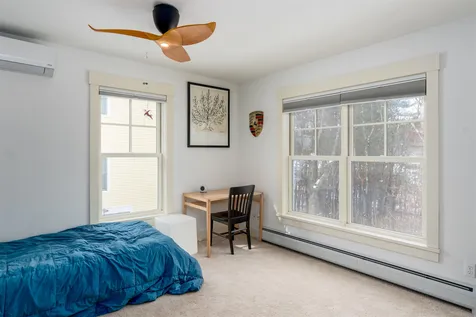 449 Thomas Lane Stowe VT 05672