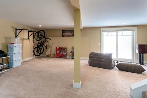 449 Thomas Lane Stowe VT 05672