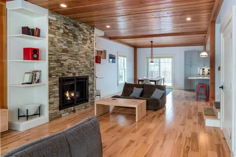 449 Thomas Lane Stowe VT 05672