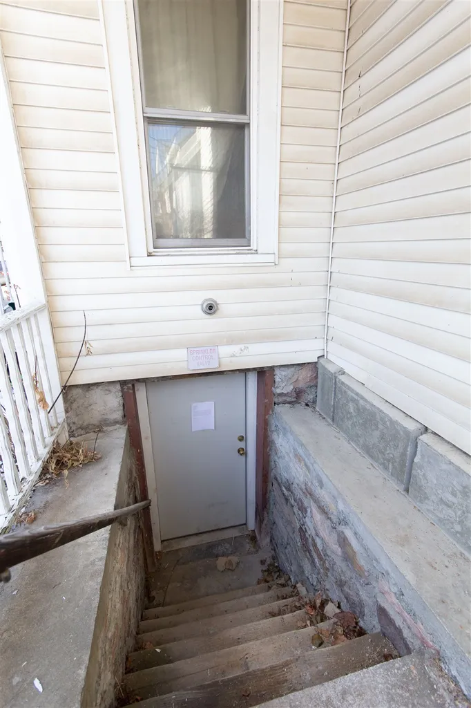 94 North Winooski Avenue Burlington VT 05401