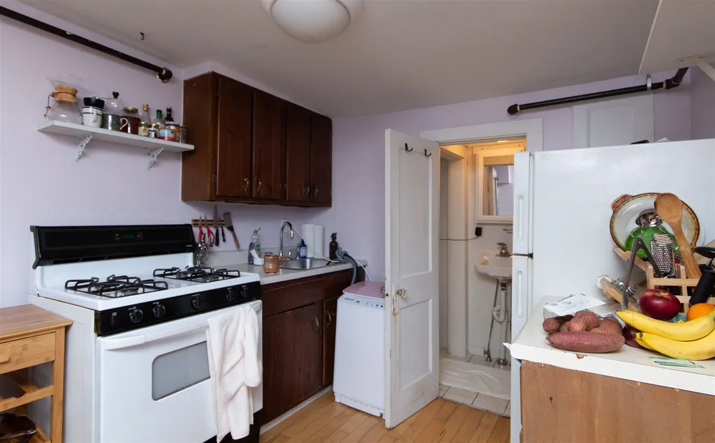 94 North Winooski Avenue Burlington VT 05401