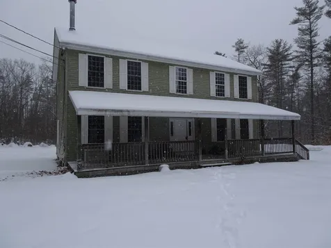 474 Scruton Pond Road Barrington NH 03825