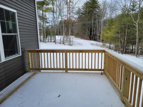 37 Madison Way Loudon NH 03307