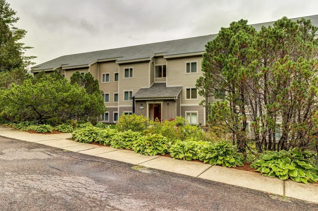 68 Upper Snow Creek Road Warren VT 05674