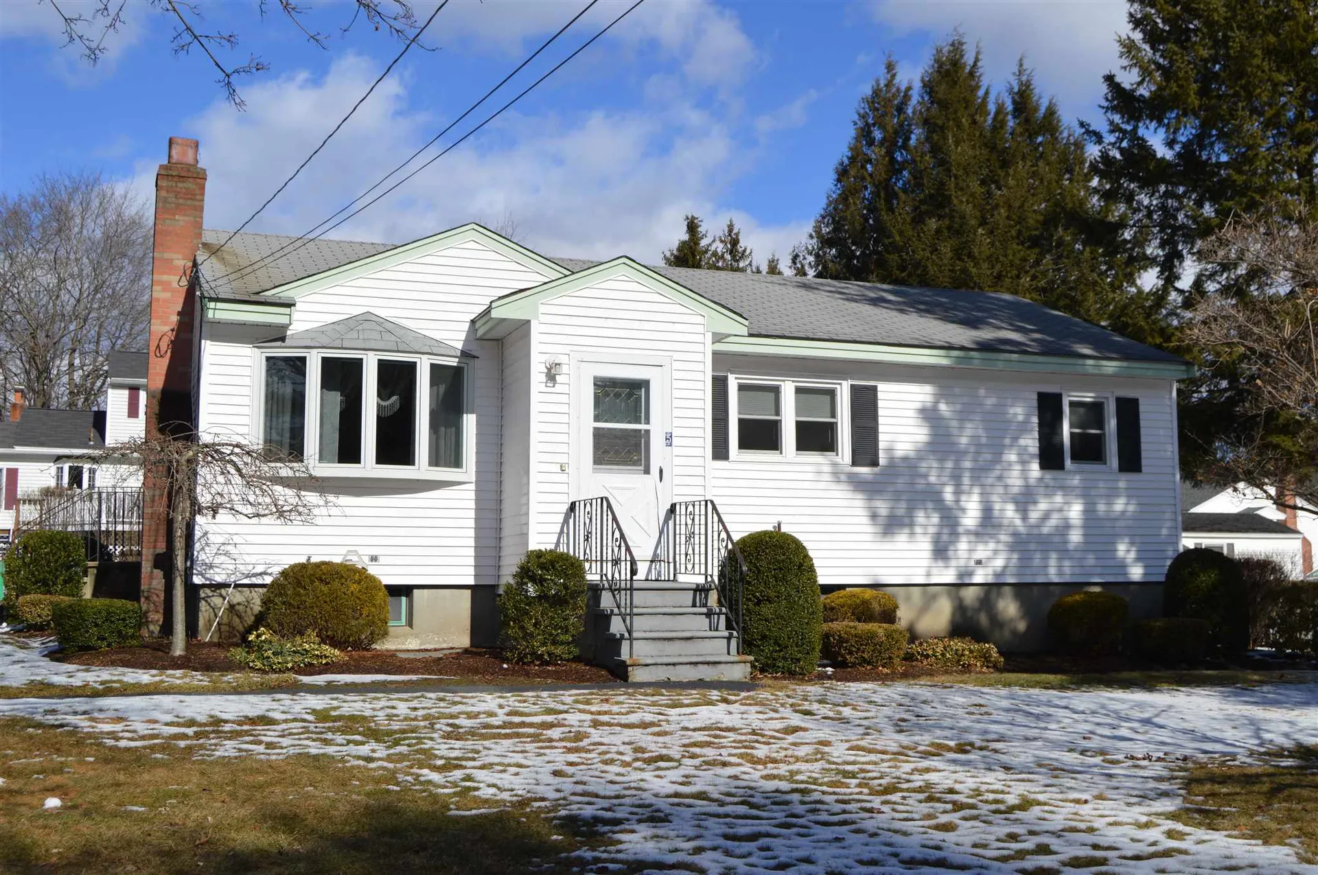 5 Fiedler Avenue Salem NH 03079