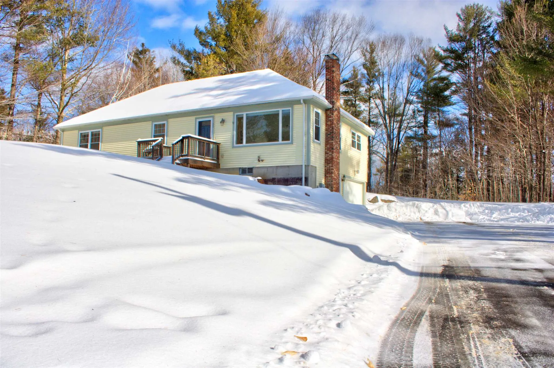 25 Ridgewood Drive Gilmanton NH 03237