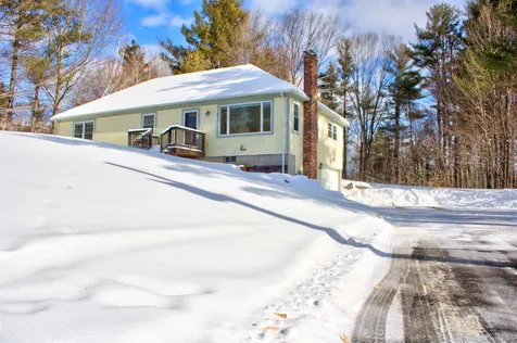 25 Ridgewood Drive Gilmanton NH 03237