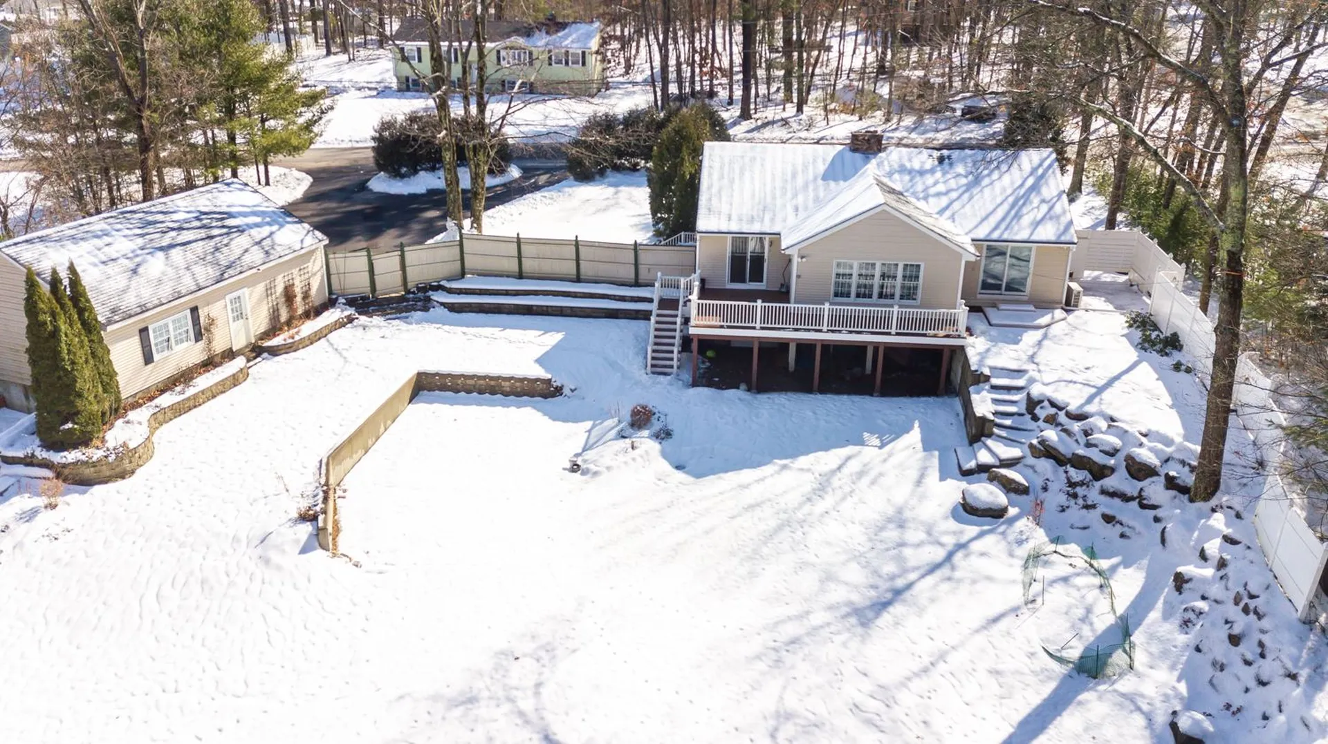 32 Robyn Avenue Litchfield NH 03052