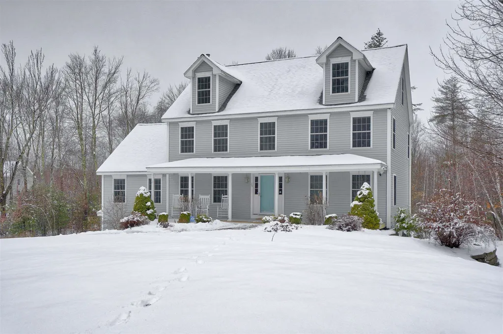 24 Liberty Lane Barrington NH 03825