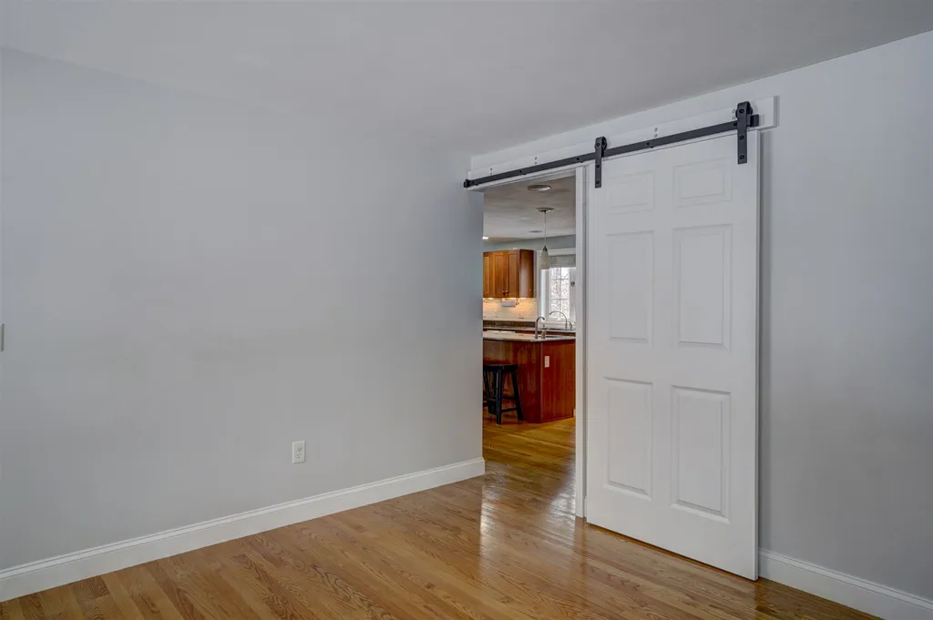 24 Liberty Lane Barrington NH 03825
