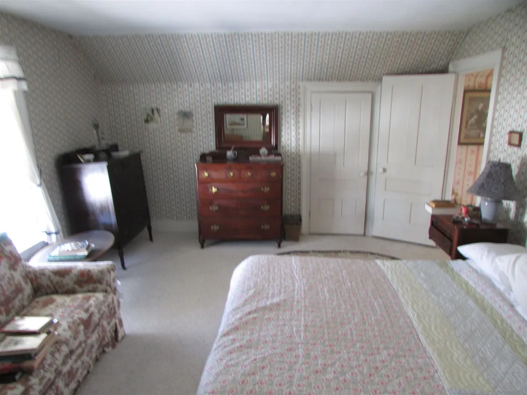 56 Breezy Avenue Greensboro VT 05841