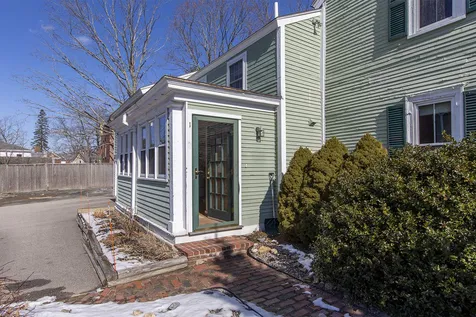 41 Front Street Exeter NH 03833