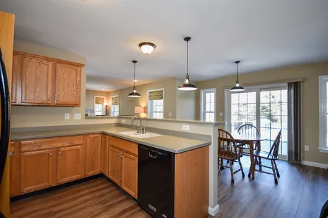 49 Olde Bridge Lane Epping NH 03042