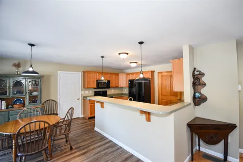 49 Olde Bridge Lane Epping NH 03042