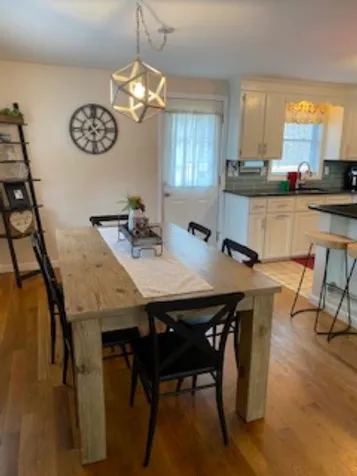 358 Sherburne Road Pelham NH 03076