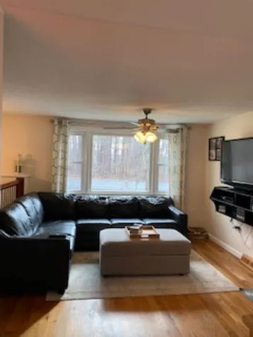 358 Sherburne Road Pelham NH 03076