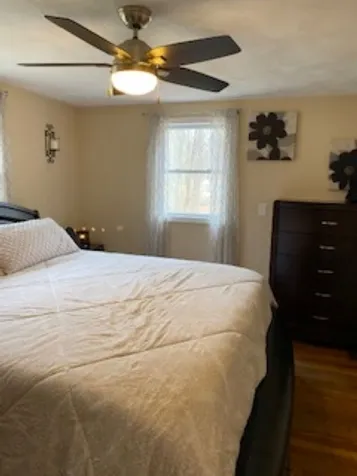 358 Sherburne Road Pelham NH 03076