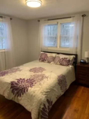358 Sherburne Road Pelham NH 03076