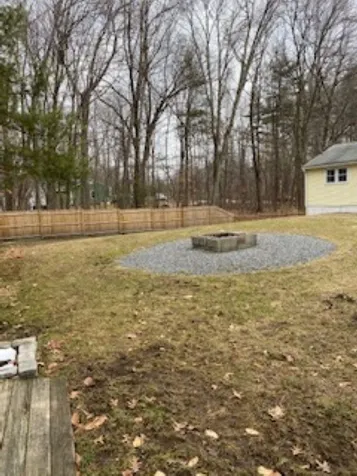 358 Sherburne Road Pelham NH 03076