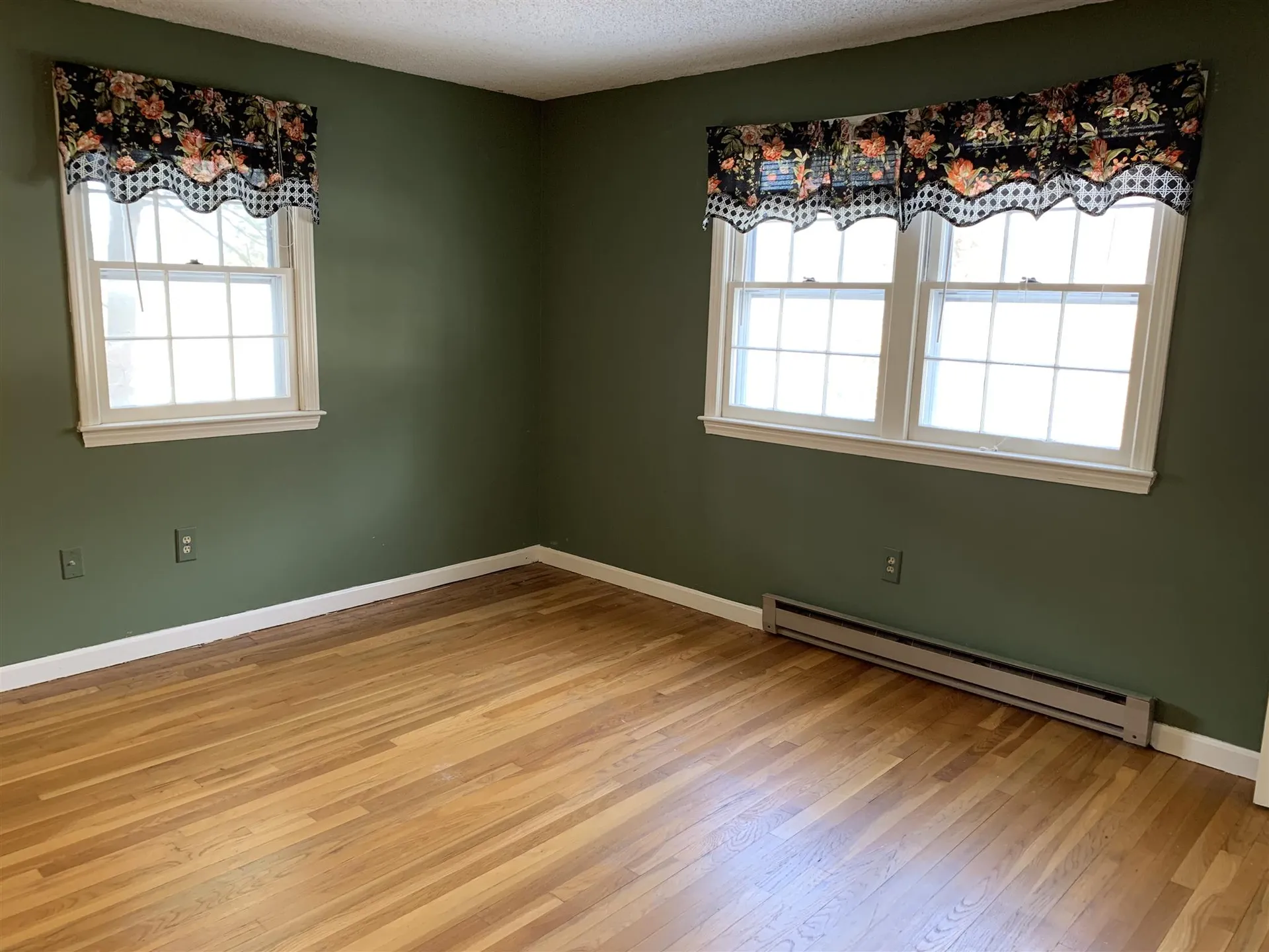 361 Whitney Avenue Manchester NH 03104